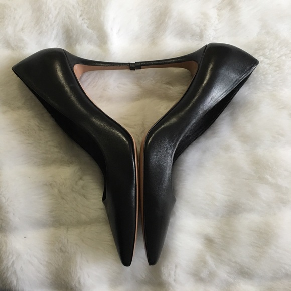 Veronica Beard Shoes - Veronica Beard Black Pumps 9